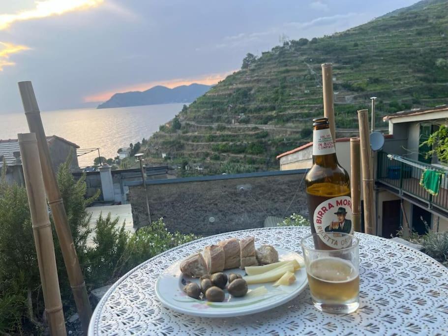 Sunset Manarola Apartment ภายนอก รูปภาพ