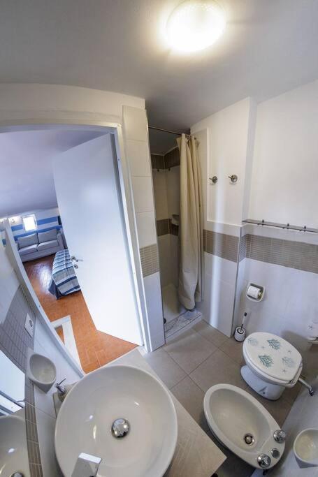 Sunset Manarola Apartment ภายนอก รูปภาพ