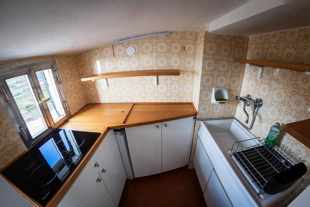 Sunset Manarola Apartment ภายนอก รูปภาพ