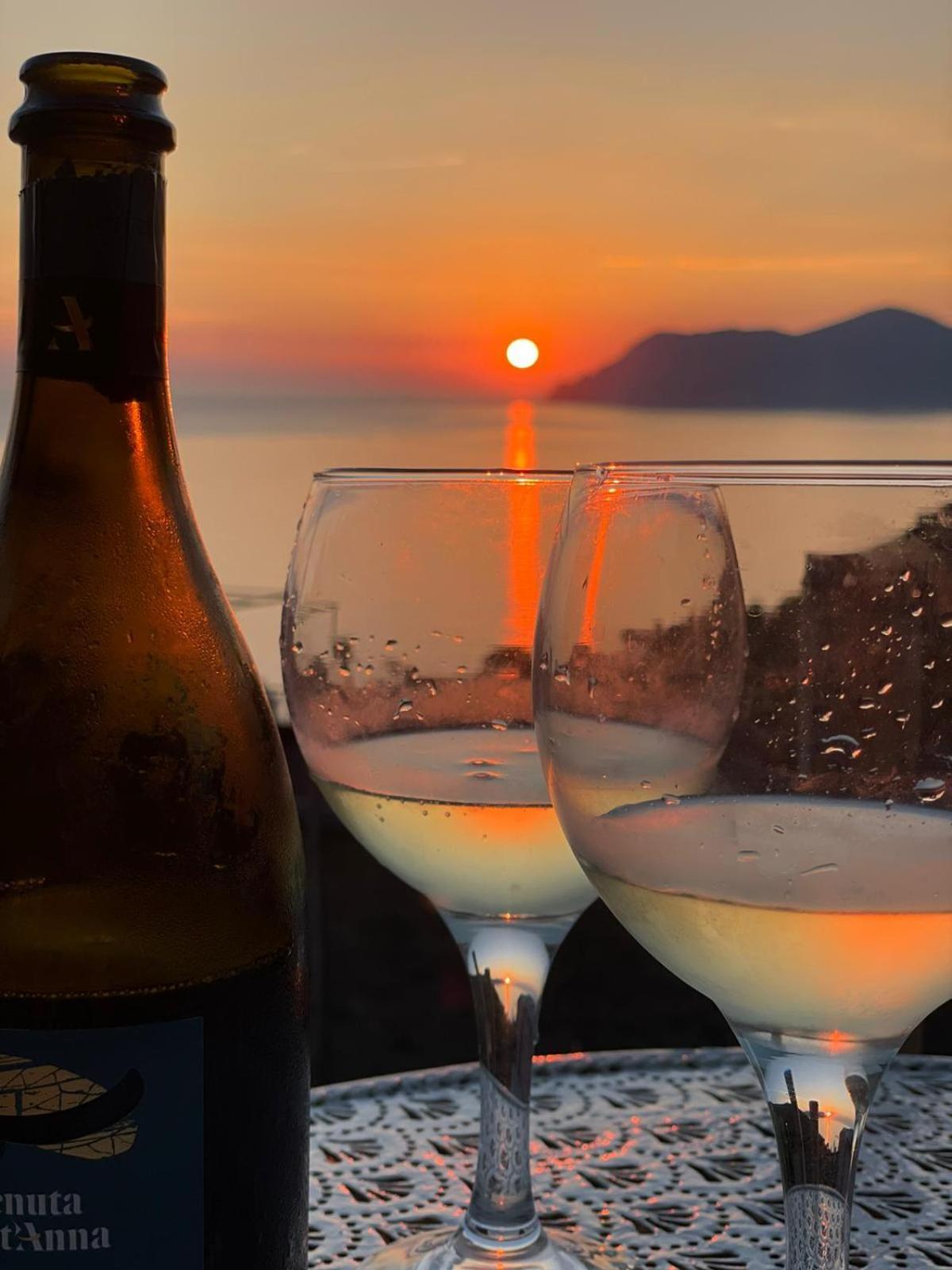 Sunset Manarola Apartment ภายนอก รูปภาพ
