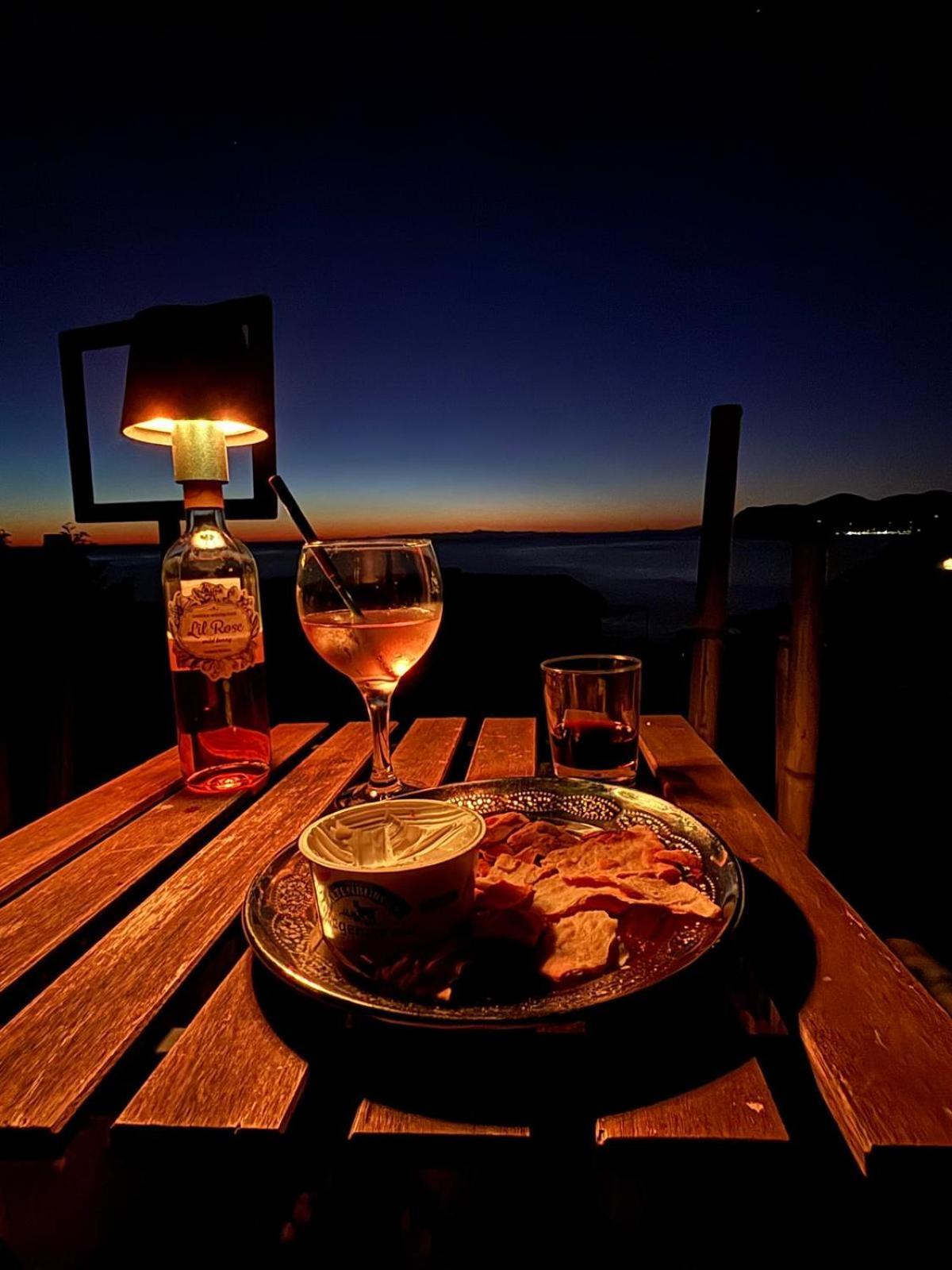 Sunset Manarola Apartment ภายนอก รูปภาพ